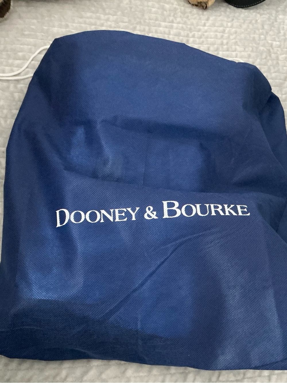 NWT Dooney & Bourke glacier blue crossbody bag